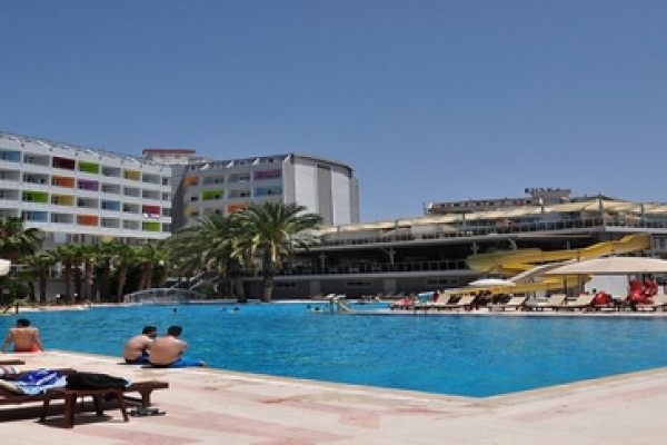 Club Otel Karaburun