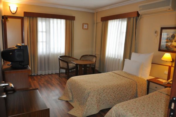 Diapolis Otel