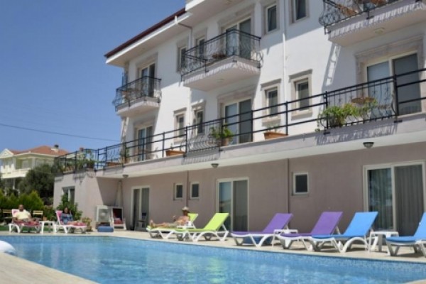 Edina Hotel