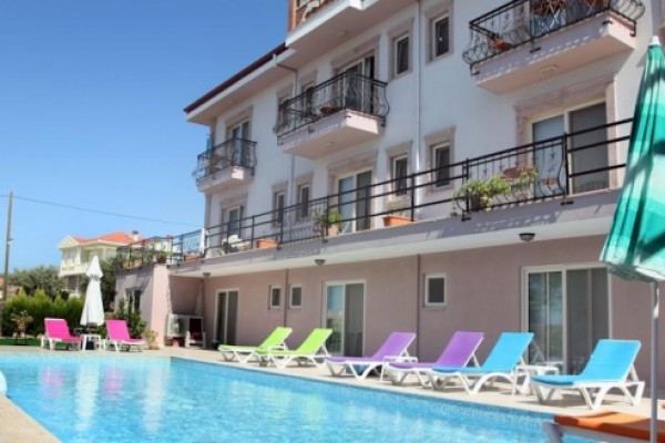 Edina Hotel