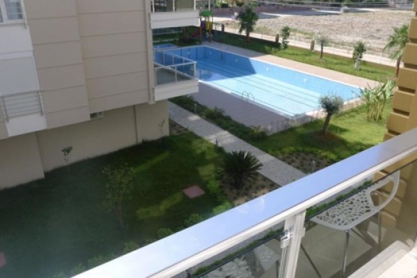 Emerald Green Residence