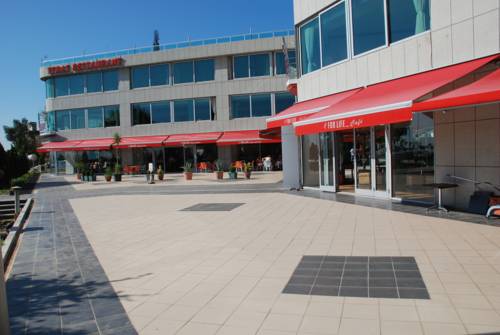 Emex Otel