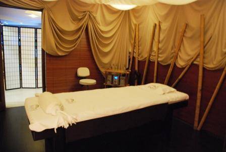Emex Otel