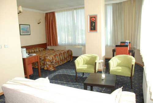Emex Otel