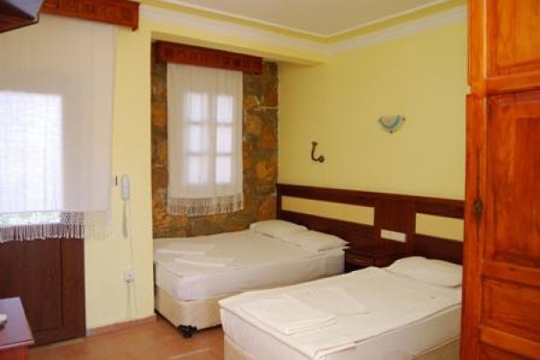 Eriş Otel