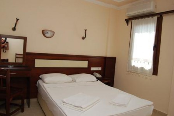 Eriş Otel