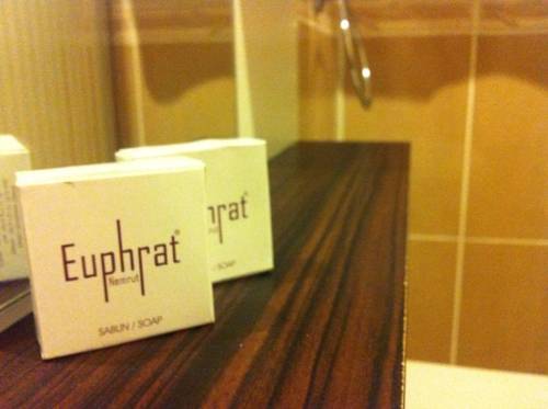 Euphrat Nemrut Hotel