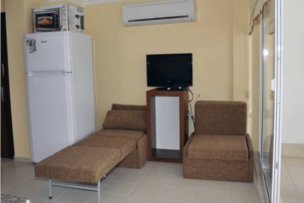 Ezgi Apart