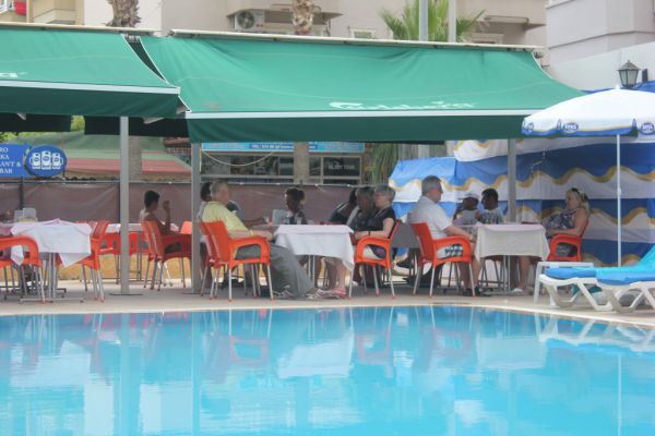 Glaros Hotel