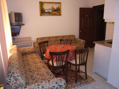 Gözdem Apart