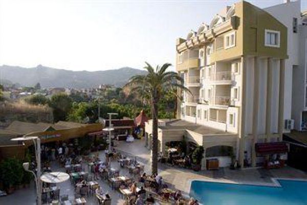 Grand Cettia Hotel