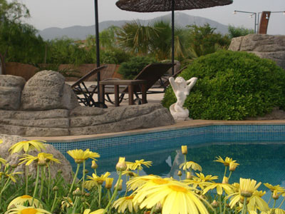 Grenadine Lodge