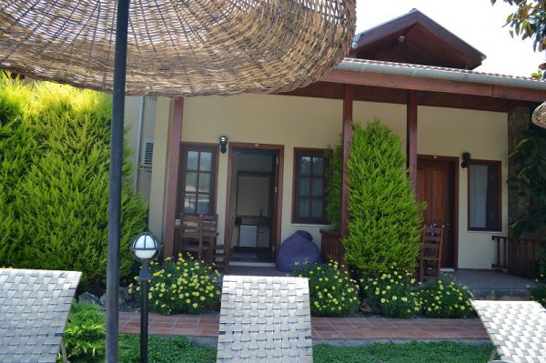 Grenadine Lodge