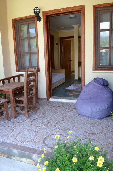 Grenadine Lodge