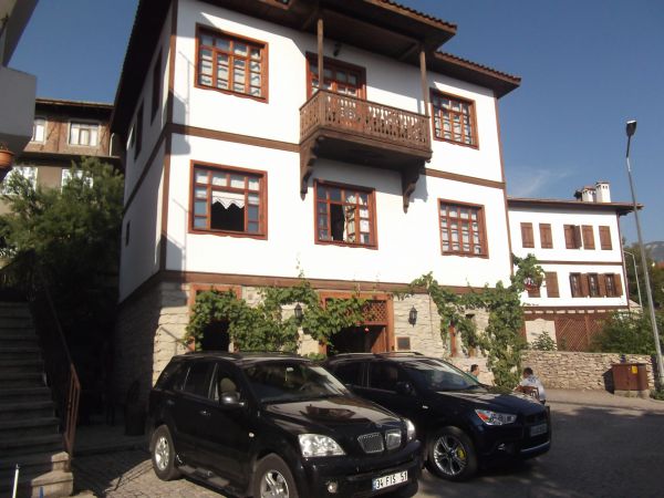 Güney Konak Otel