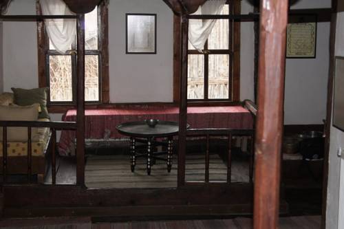 Hacı Şakirler Konağı
