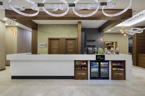 Hampton by Hilton İstanbul Ataköy