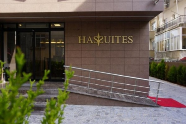 Hassuites