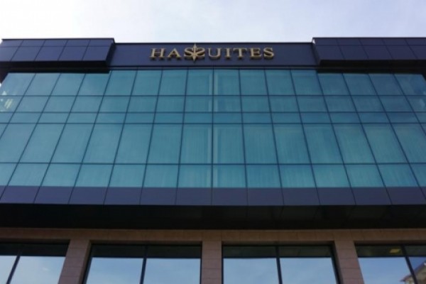 Hassuites
