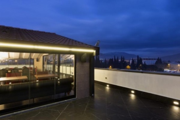 Hassuites
