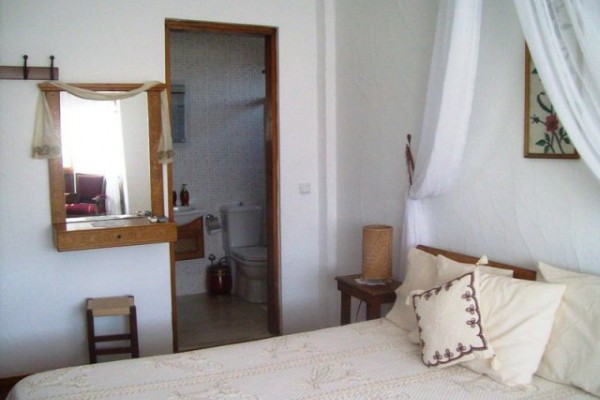 Hire Otel