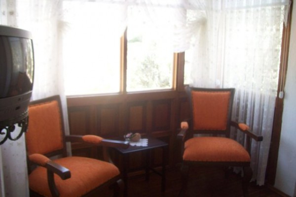 Hire Otel
