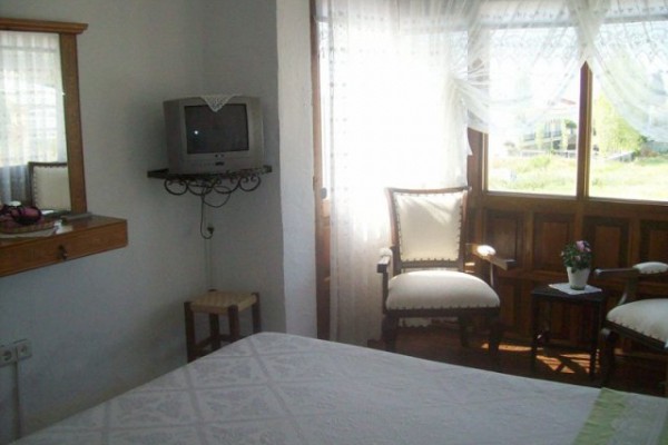 Hire Otel