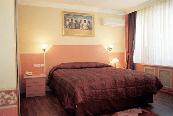 Hotel Eyfel