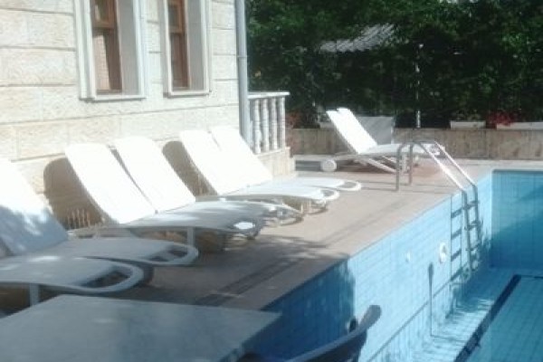 Hotel Kano
