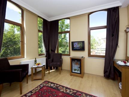 Hotel New House