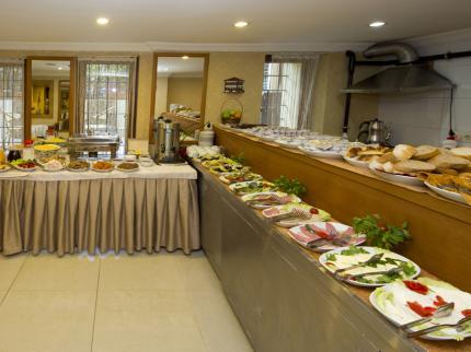 Hotel New House