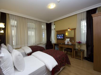 Hotel New House
