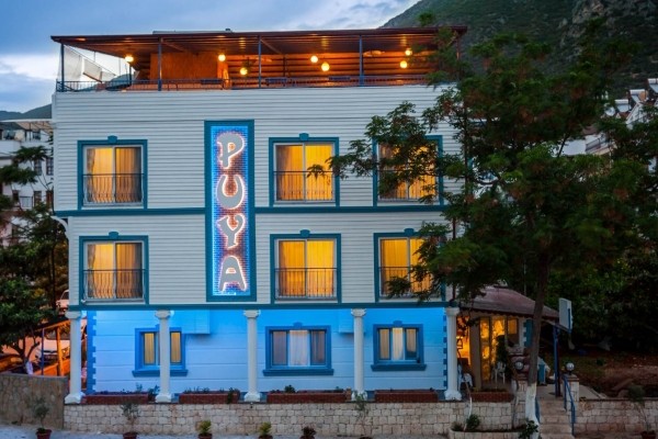 Hotel Puya