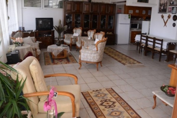 Huzur Hotel