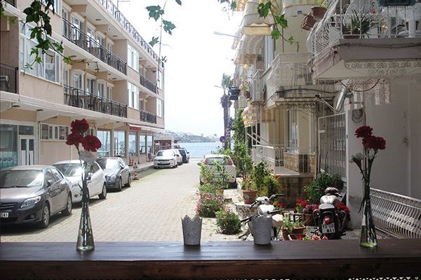 İyon Pansiyon