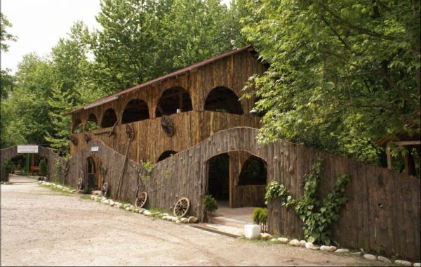 Karaaslan Alabalık Kamping Bungalow Tesisleri