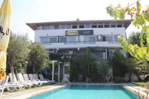 Karaburun Eco Hotel