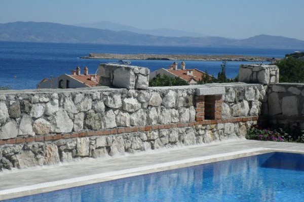 Karaburun Konak Otel