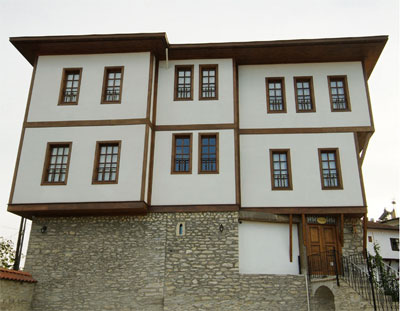 Kardelen Konakları