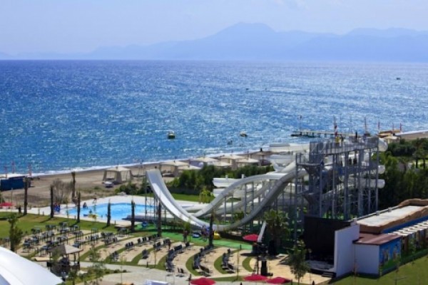 Kaya Palazzo Golf Resort