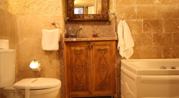 Kısmet Cave House
