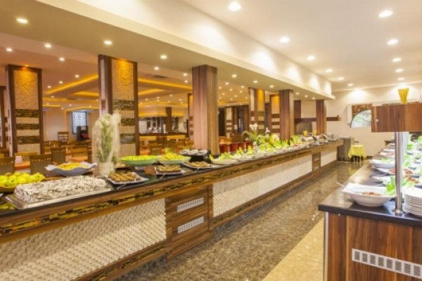 Kleopatra Ada Beach Hotel