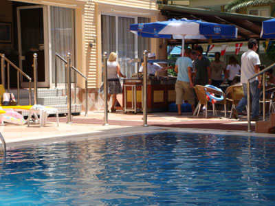Kleopatra İkiz Otel