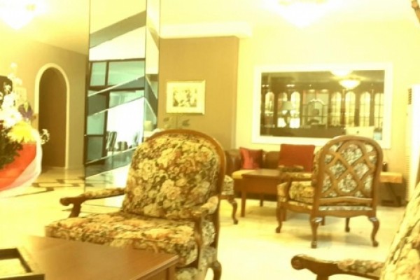 La Fiesta Otel & Residence