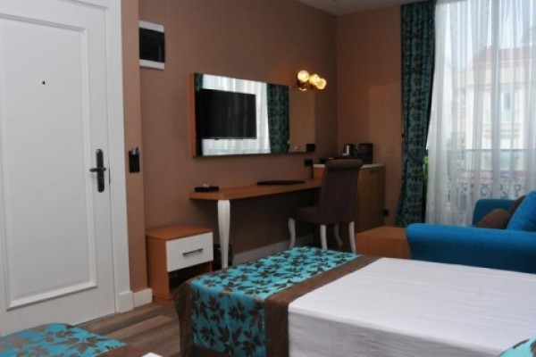 La Porte Boutique Hotel