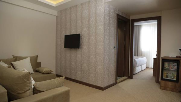 La Vie Suite Hotel