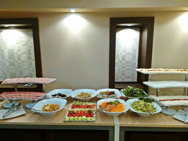 La Vie Suite Hotel