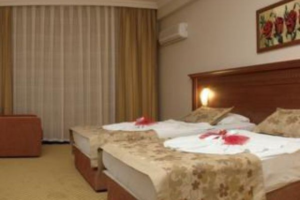 Laphetos Beach Resort & Spa