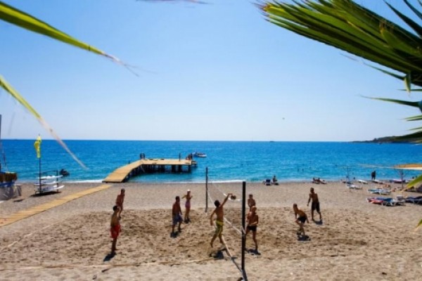 Larissa Hotel Akman Park