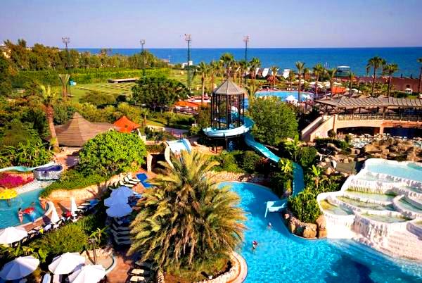 Limak Arcadia Golf Resort